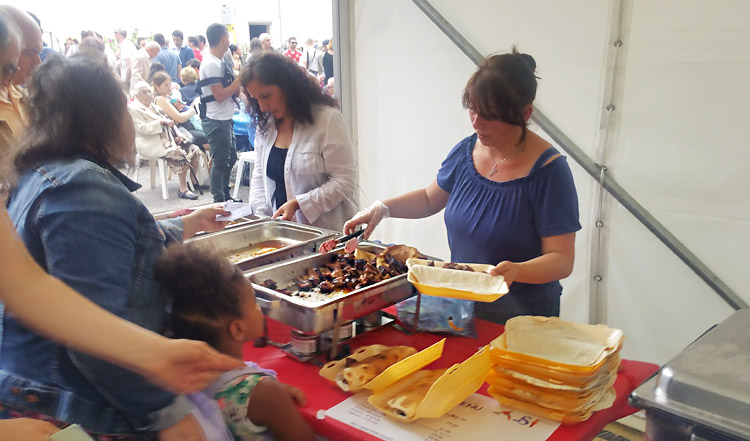 Kababs served at Armenian festival in London